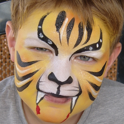 Face painting in Poole